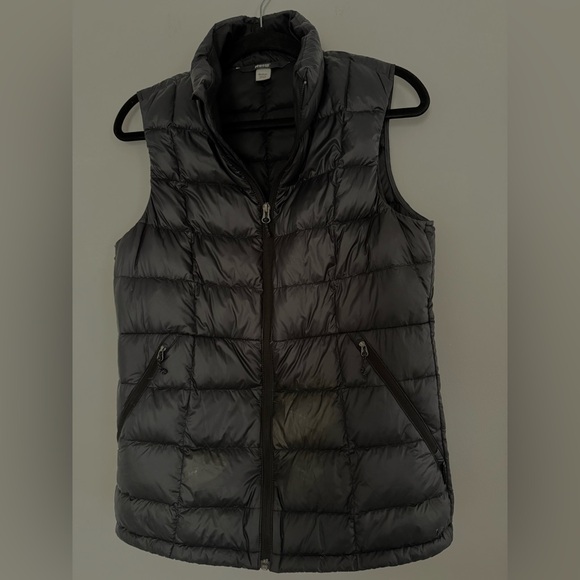 REI Jackets & Blazers - REI Women's Quilted Black Vest